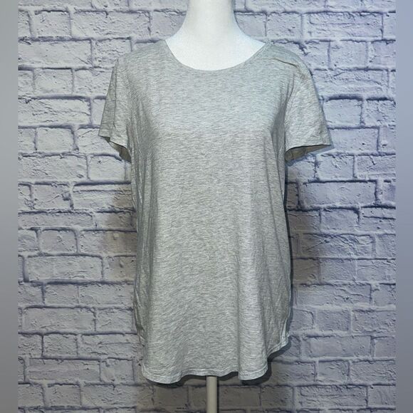 Lululemon Love Crew Short Sleeve T-Shirt
Lightweight gray - Picture 3 of 11